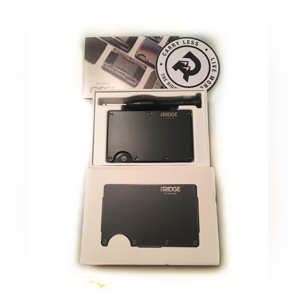 The Ridge Titanium Black Minimalist Wallet Cash Strap Version